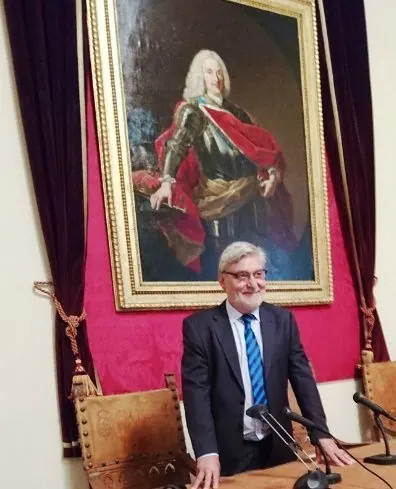 José Luis Gómez Urdáñez interviene en el XIV Seminario de Investigación Histórica ‘Caldos con historia. El…