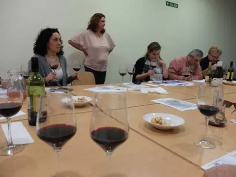 Este otoño… cita con los reconocidos cursos WSET en Rioja y Ribera del Duero