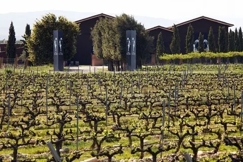 El Grupo Terras Gauda desembarca en La Rioja con la adquisición de una bodega en Alfaro