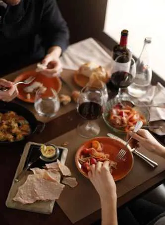 Vinoteca, gastronomía ‘muy relajada’ en Abadía Retuerta LeDomaine