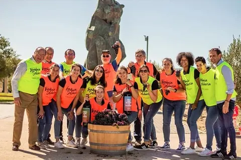 La fundación Carlos Moro celebra su primera vendimia solidaria
