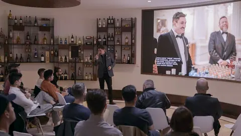 Max Venning nuevo invitado del programa Essentials, iniciativa que va de la mano de las marcas del grupo…