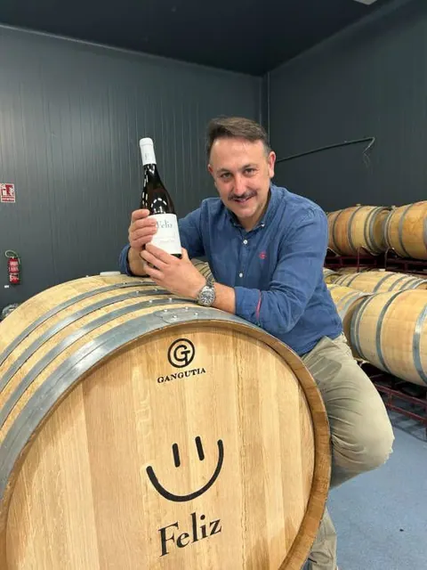 Vino feliz