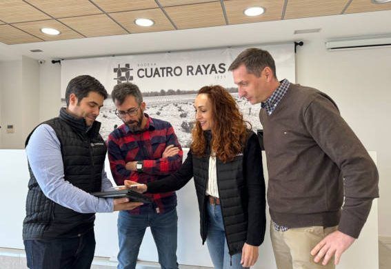 Cuatro rayas